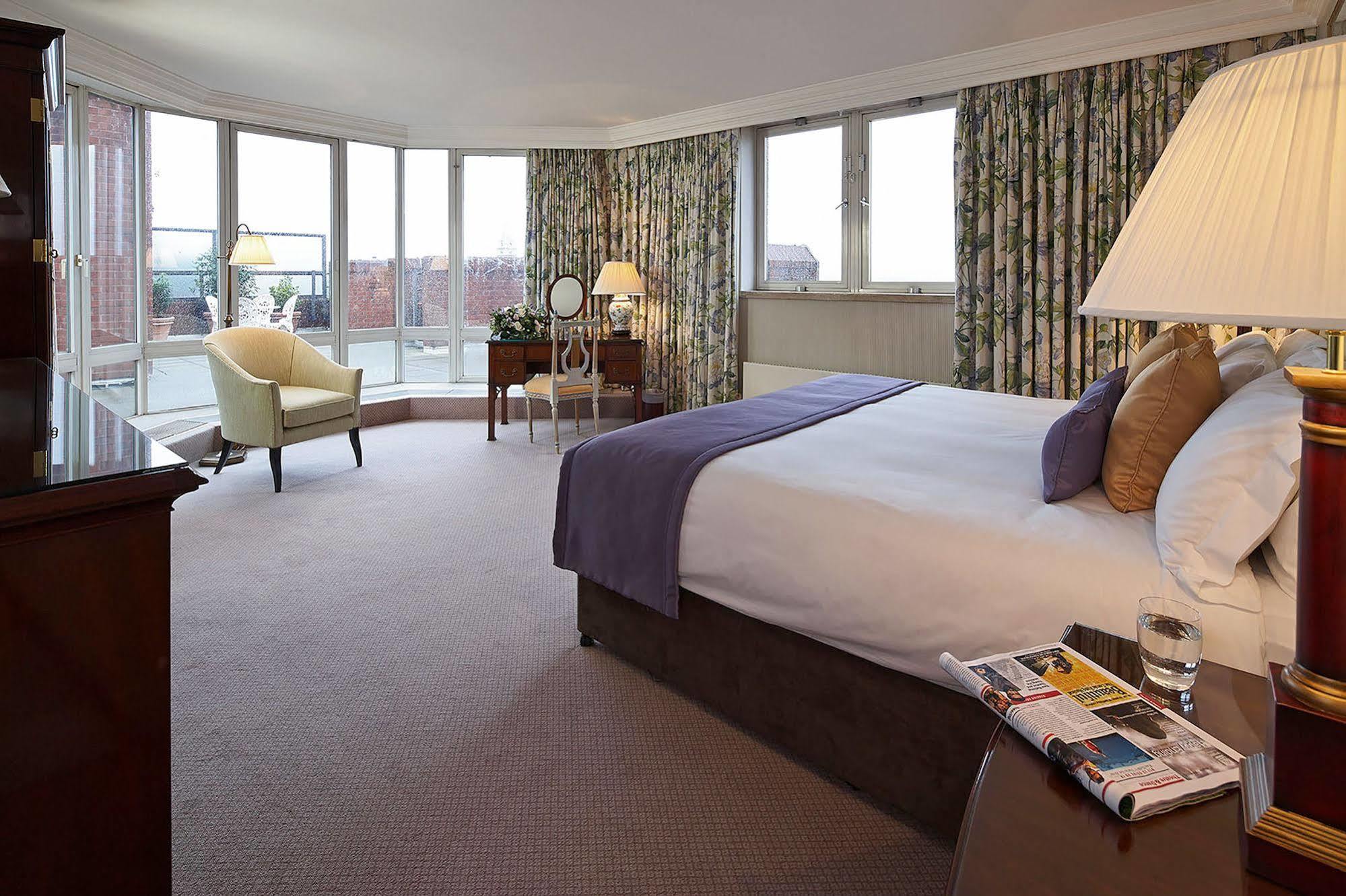 Cheval Thorney Court At Hyde Park Aparthotel London Eksteriør bilde